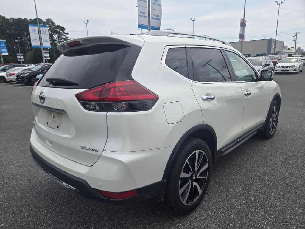 2020 Nissan Rogue SL