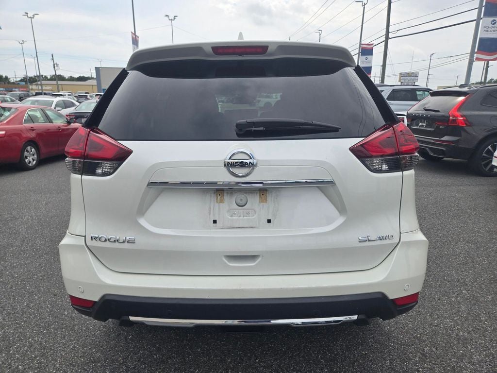 2020 Nissan Rogue SL