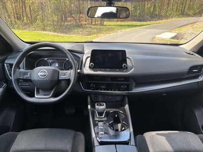 2025 Nissan Rogue SV ** Pohanka Certified 6 Months/6,000 Miles **