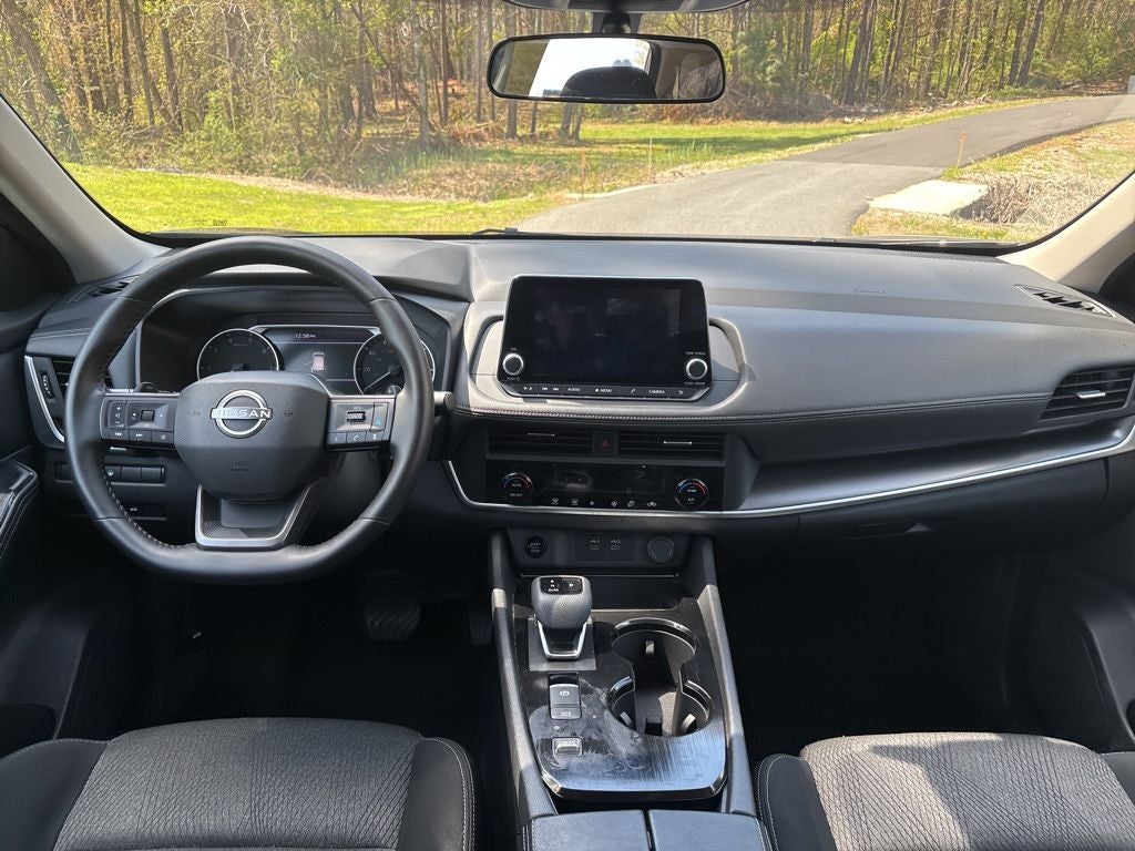 2025 Nissan Rogue SV ** Pohanka Certified 6 Months/6,000 Miles **