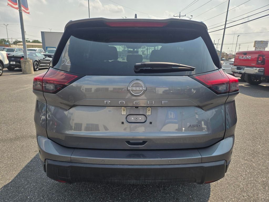 2025 Nissan Rogue SV