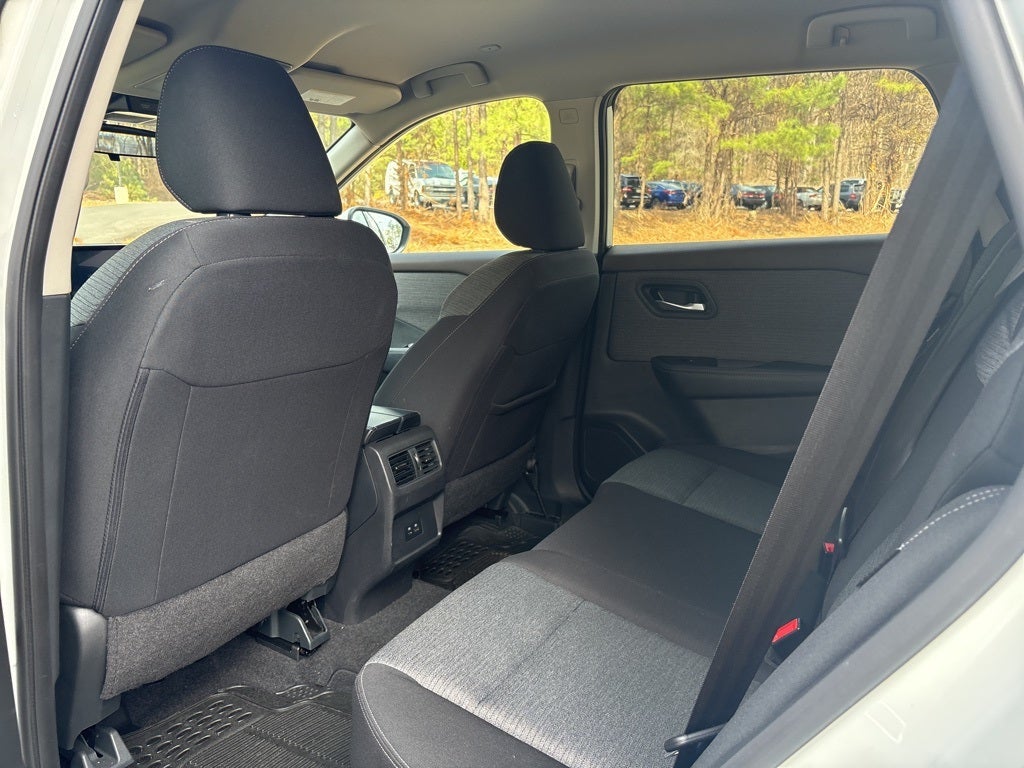 2023 Nissan Rogue SV AWD ** Pohanka Certified 10 Year / 100,000 **