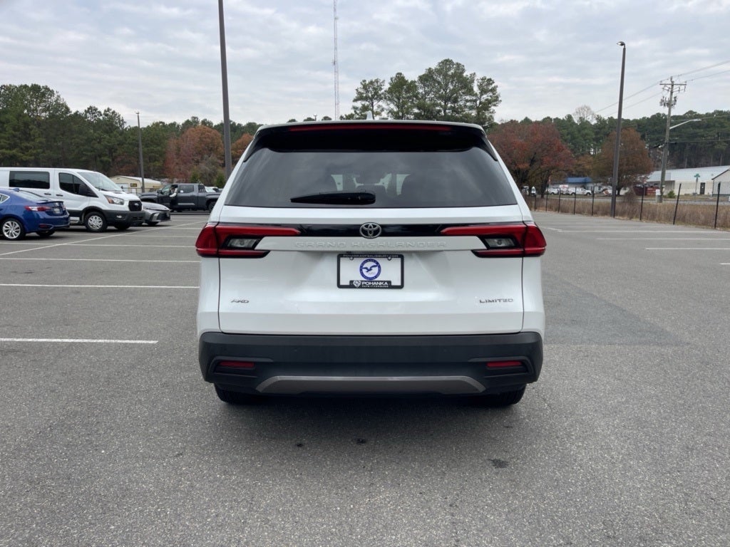 2024 Toyota Grand Highlander Limited ** Pohanka Certified 10 YEAR/100,000 **