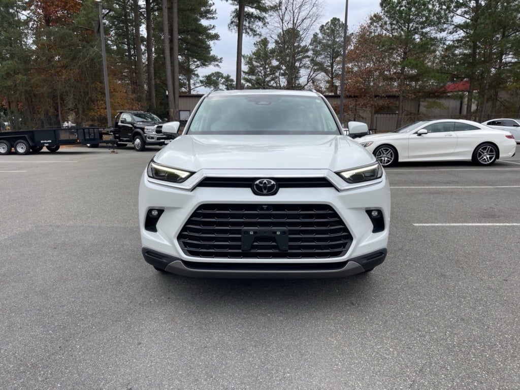 2024 Toyota Grand Highlander Limited ** Pohanka Certified 10 YEAR/100,000 **