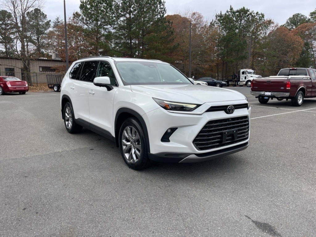 2024 Toyota Grand Highlander Limited ** Pohanka Certified 10 YEAR/100,000 **