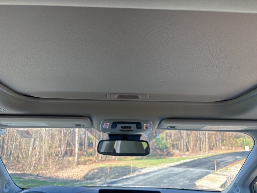 2023 Toyota Sienna XLE 7 Passenger AWD ** Pohanka Certified 10 Year/100,0