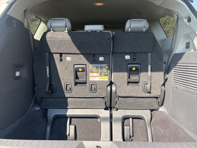 2023 Toyota Sienna XLE 7 Passenger AWD ** Pohanka Certified 10 Year/100,0