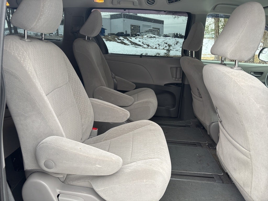 2018 Toyota Sienna LE 7 Passenger ** Pohanka Certified 6 Months / 6,000