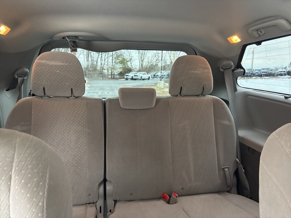 2018 Toyota Sienna LE 7 Passenger ** Pohanka Certified 6 Months / 6,000