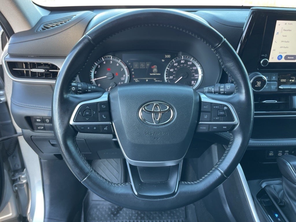 2023 Toyota Highlander L ** Pohanka Certified 10 YEAR/100,000 **