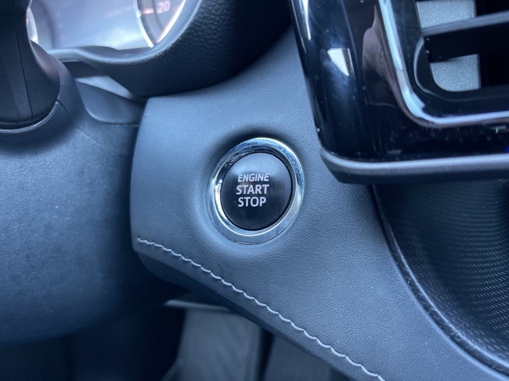 2023 Toyota Highlander L ** Pohanka Certified 10 YEAR/100,000 **