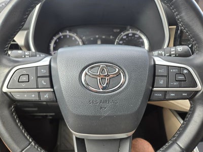 2024 Toyota Highlander XLE