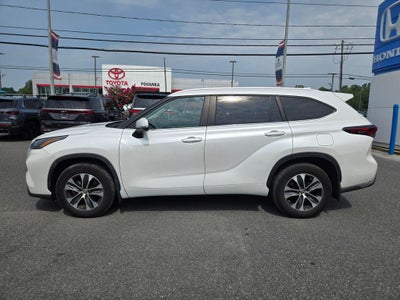 2024 Toyota Highlander XLE