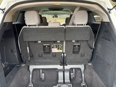 2025 Toyota Sienna LE 8 Passenger ** Pohanka Certified 10 YEAR/100,000 *