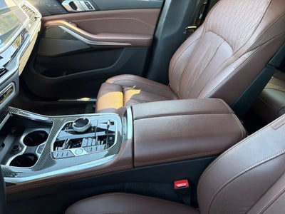 2026 BMW X7 M60i