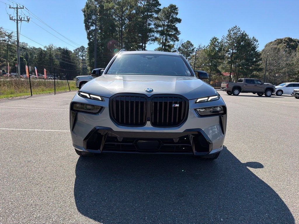 2026 BMW X7 M60i