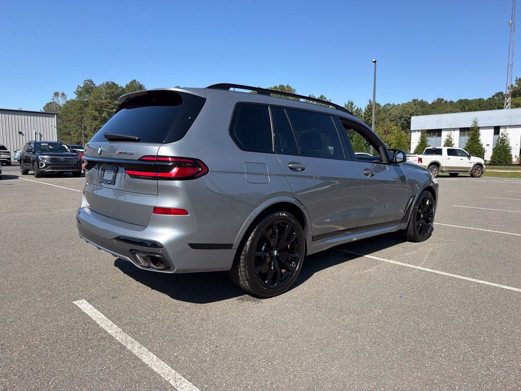 2026 BMW X7 M60i