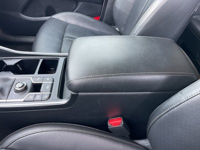 2024 Kia Sorento S ** Pohanka Certified 10 Year / 100,000 **