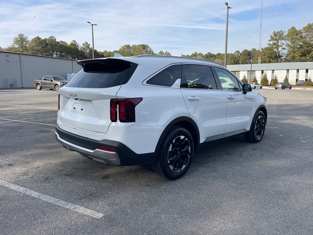 2024 Kia Sorento S ** Pohanka Certified 10 Year / 100,000 **