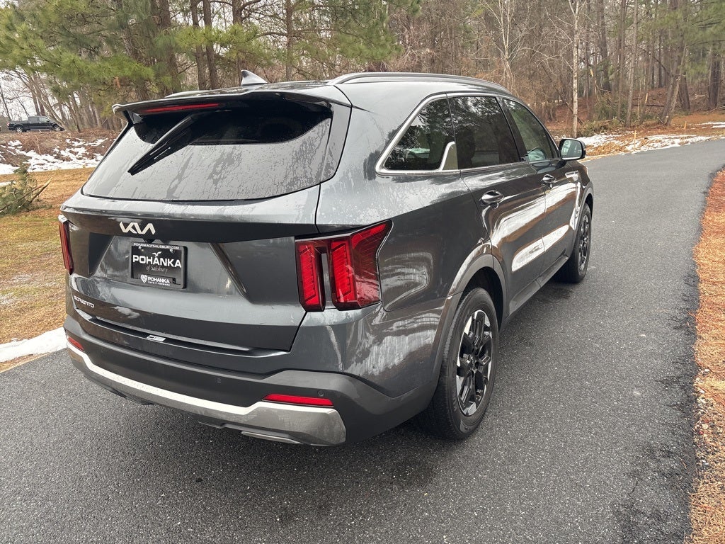 2024 Kia Sorento S ** Pohanka Certified 10 Year / 100,000 **