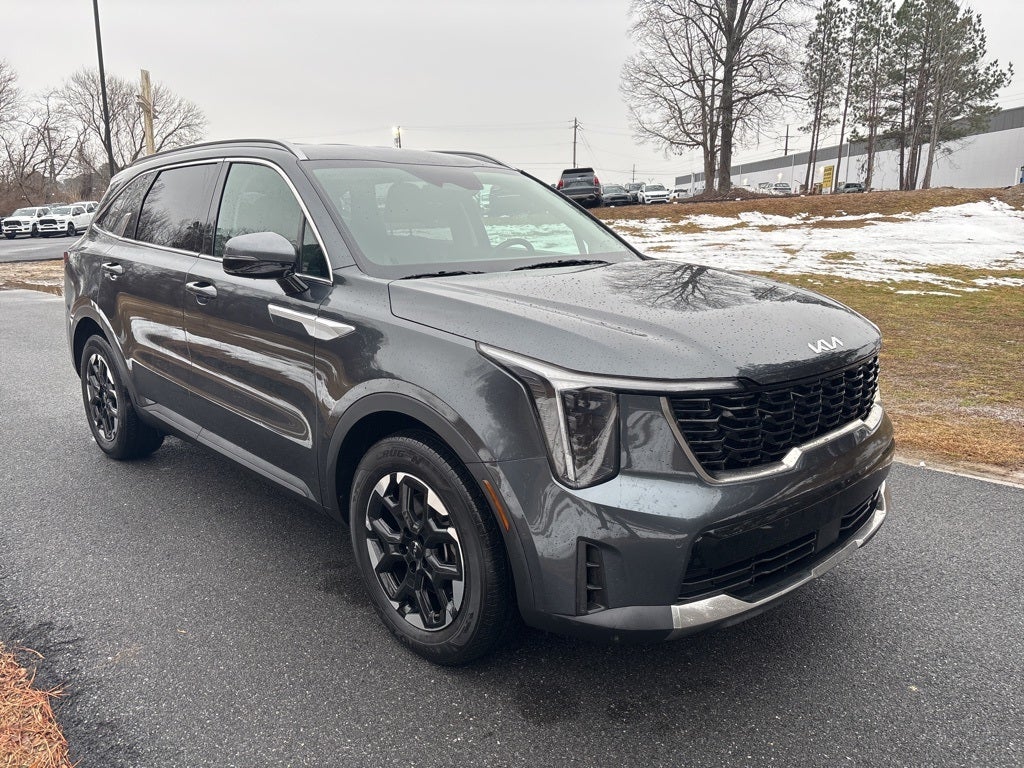 2024 Kia Sorento S ** Pohanka Certified 10 Year / 100,000 **