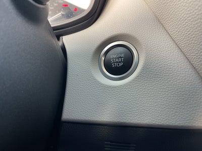 2025 Toyota Corolla LE **Pohanka Certified 10 YEAR/100,000**