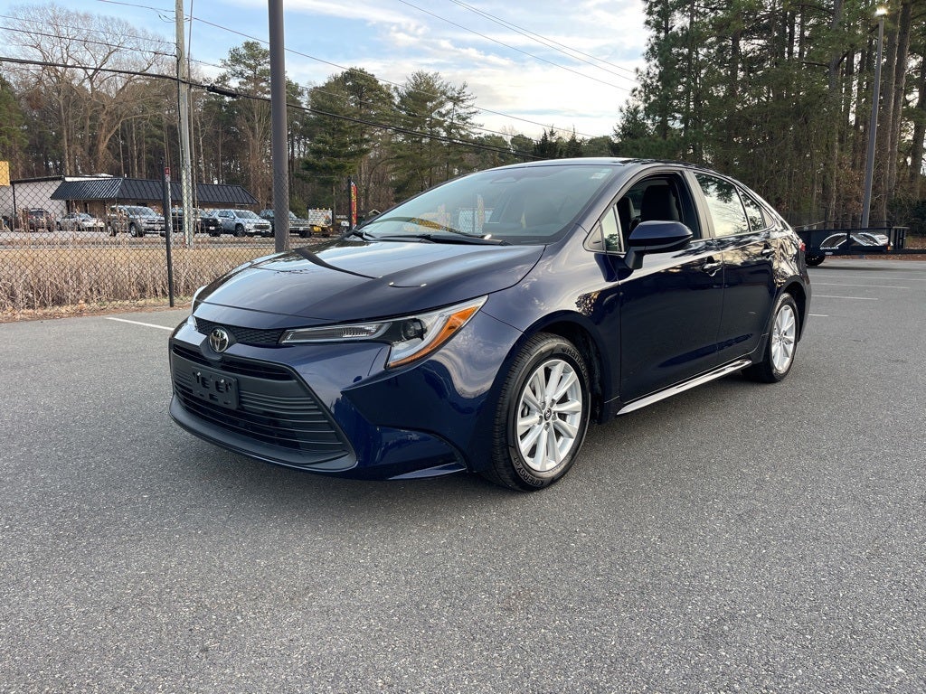 2025 Toyota Corolla LE **Pohanka Certified 10 YEAR/100,000**