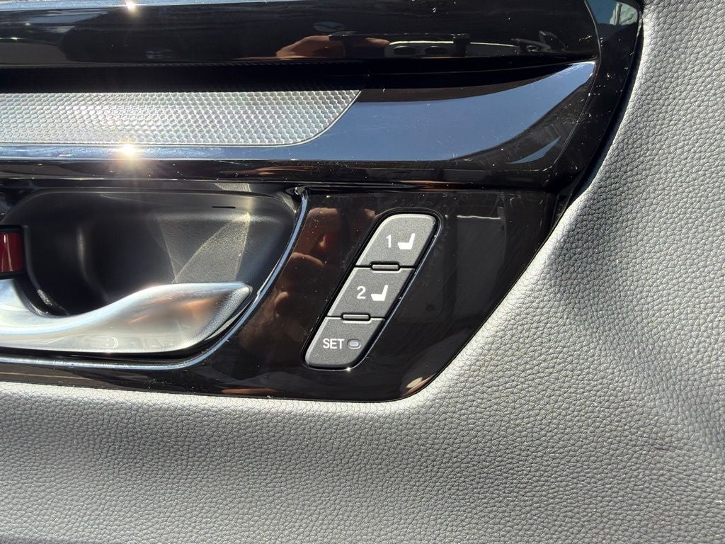 2025 Honda CR-V Hybrid Sport Touring **Honda True Certified**