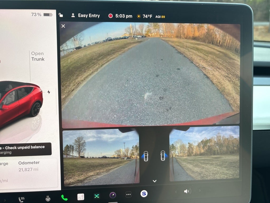 2023 Tesla Model Y Long Range ** Low Miles/3rd Row Seating / ONE OWNER