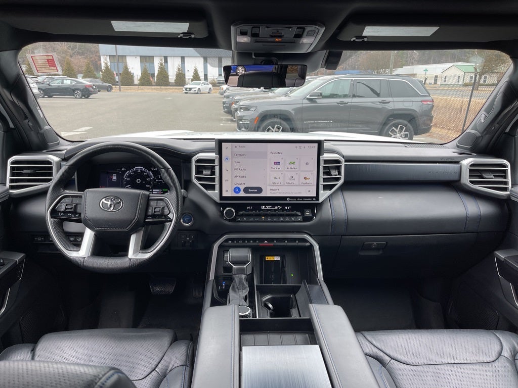 2024 Toyota Sequoia Platinum 4WD ** Pohanka Certified 10 Year / 100,000 **