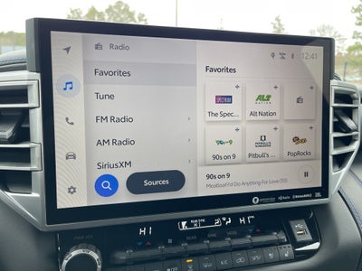 2024 Toyota Sequoia Platinum 4WD ** Pohanka Certified 10 Year / 100,000 **