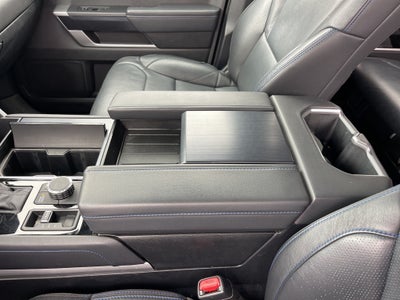 2024 Toyota Sequoia Platinum 4WD ** Pohanka Certified 10 Year / 100,000 **