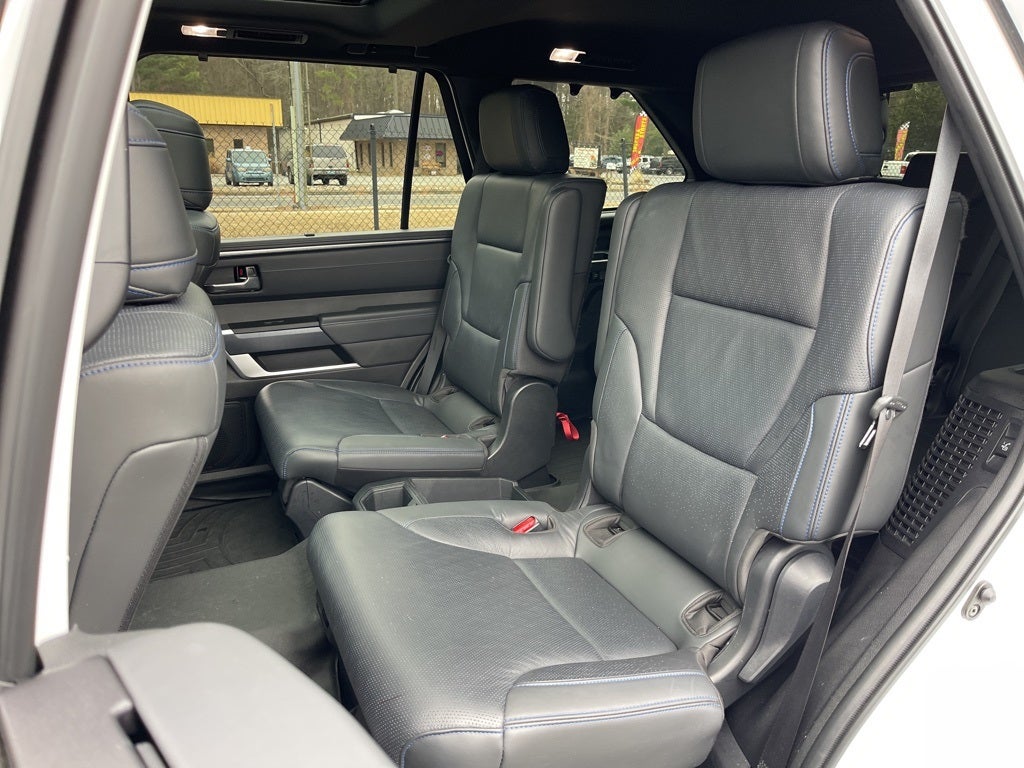 2024 Toyota Sequoia Platinum 4WD ** Pohanka Certified 10 Year / 100,000 **