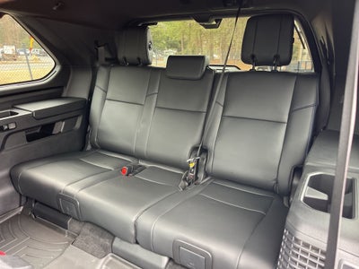 2024 Toyota Sequoia Platinum 4WD ** Pohanka Certified 10 Year / 100,000 **