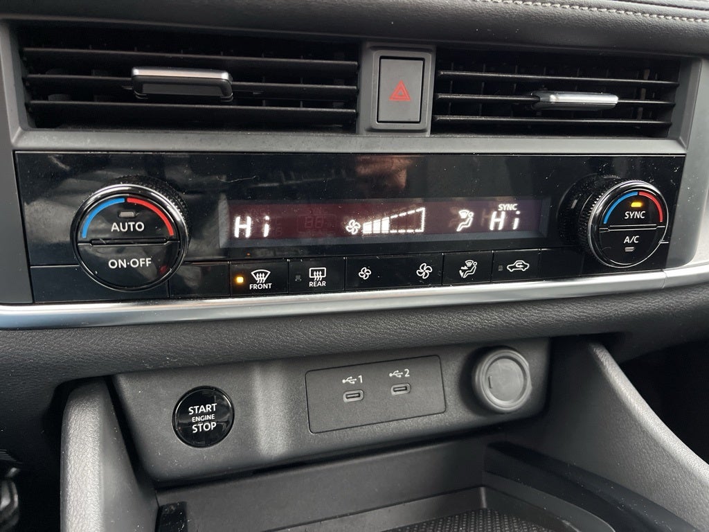 2024 Nissan Rogue SV ** Pohanka Certified 10 YEAR/100,000 **