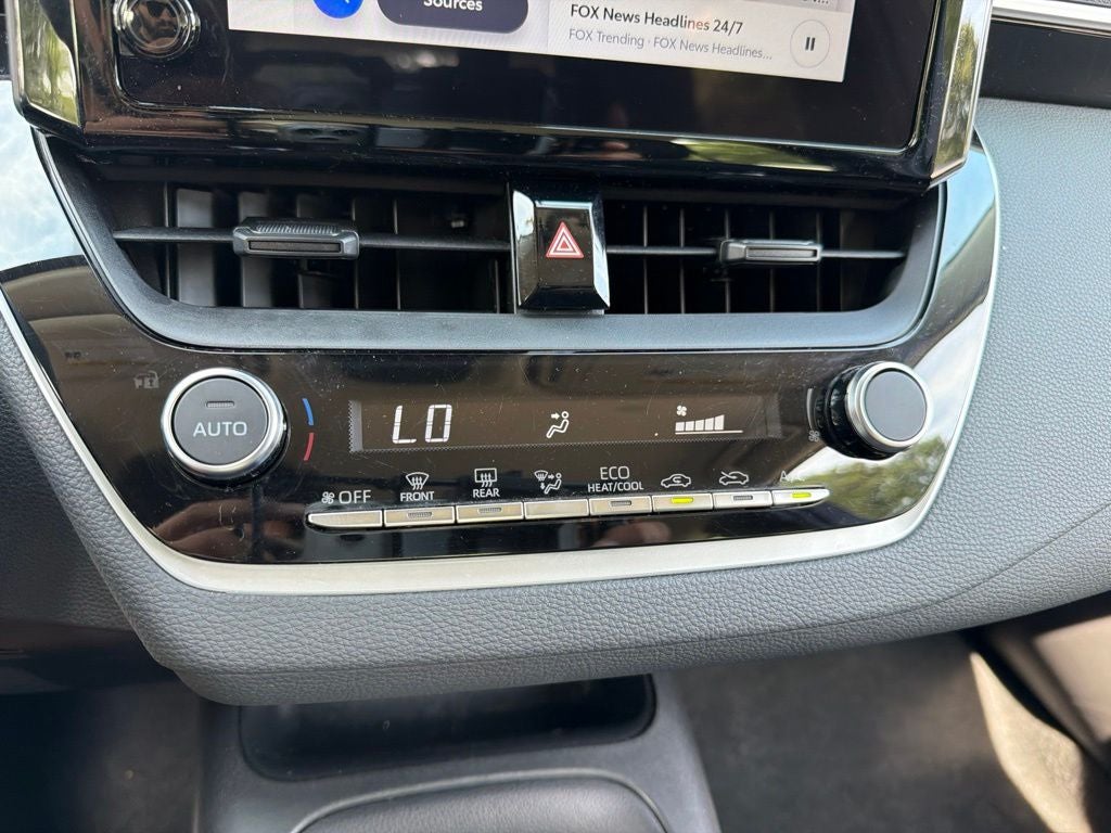 2025 Toyota Corolla Hybrid LE