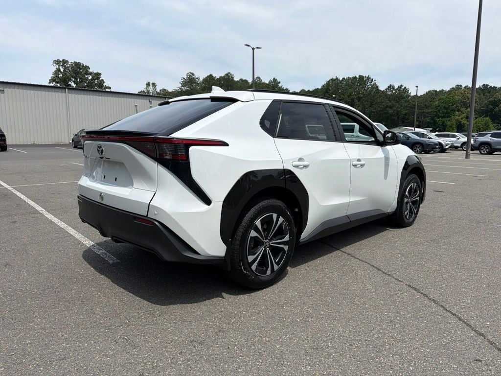 2023 Toyota bZ4X XLE