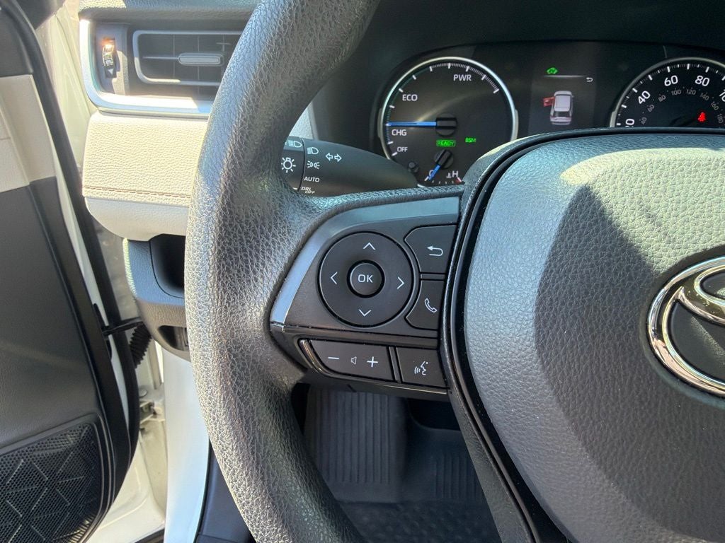 2022 Toyota RAV4 Hybrid XLE