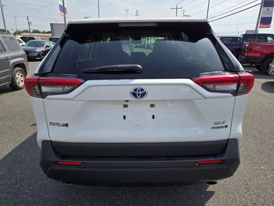 2022 Toyota RAV4 Hybrid XLE