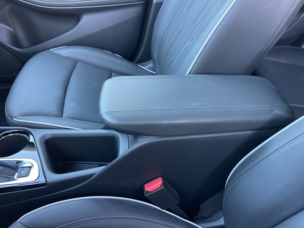 2024 Buick Encore GX Avenir ** Pohanka Certified 10 YEAR/100,000 **