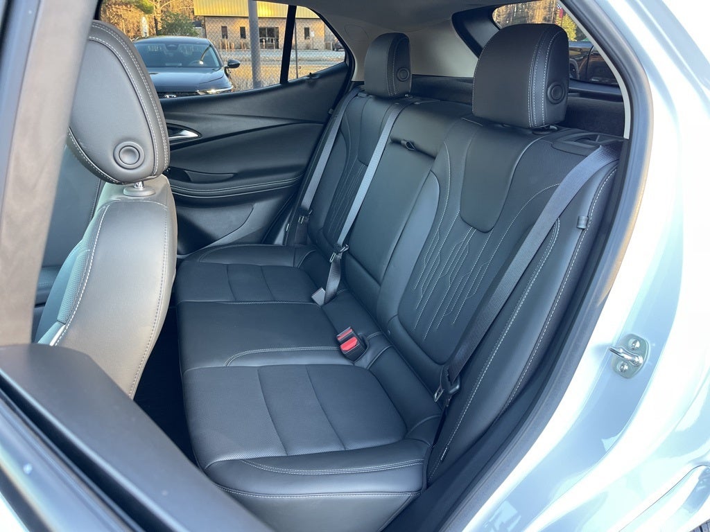 2024 Buick Encore GX Avenir ** Pohanka Certified 10 YEAR/100,000 **