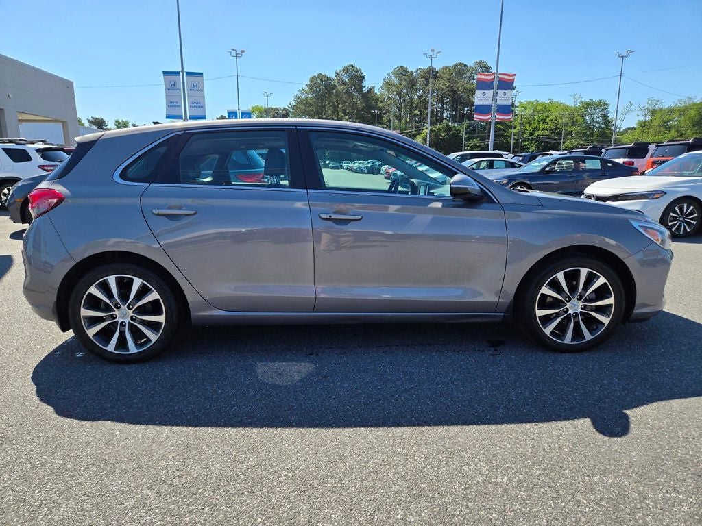 2020 Hyundai Elantra GT Base