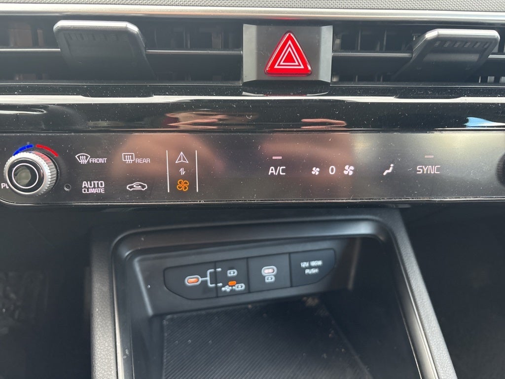 2025 Kia K5 LXS ** Pohanka Certified 10 Year/100,000 miles **