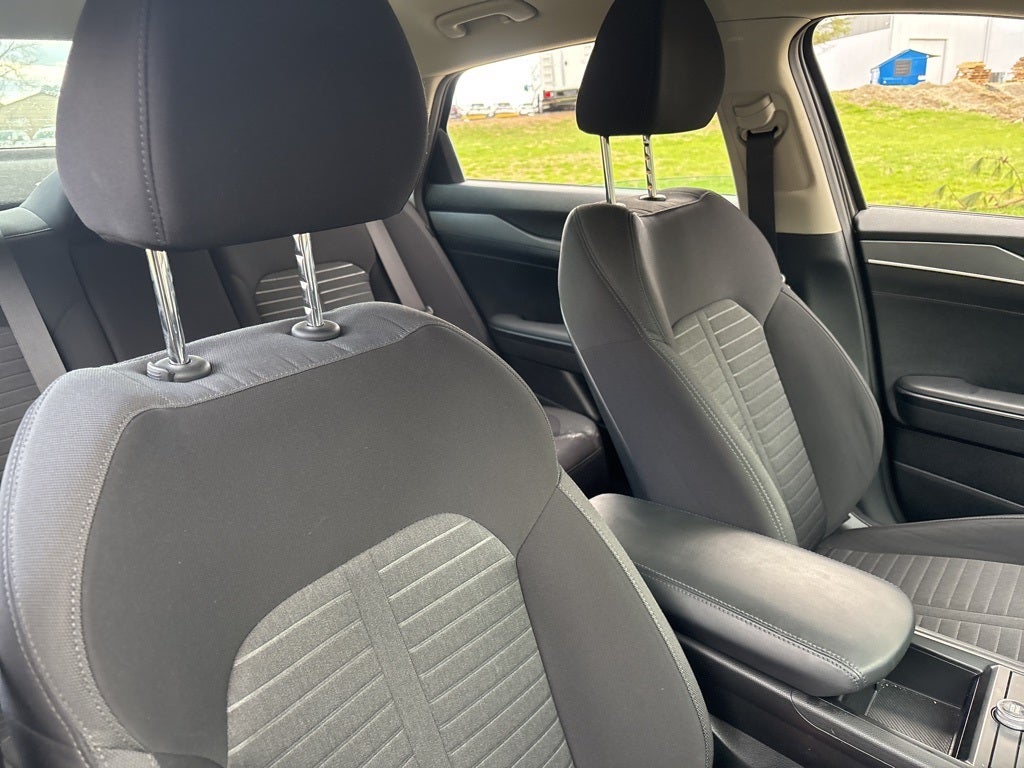 2025 Kia K5 LXS ** Pohanka Certified 10 Year/100,000 miles **