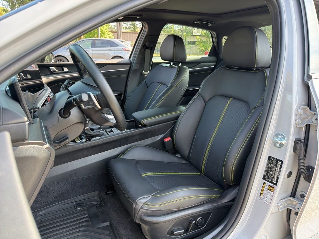 2025 Kia K5 GT