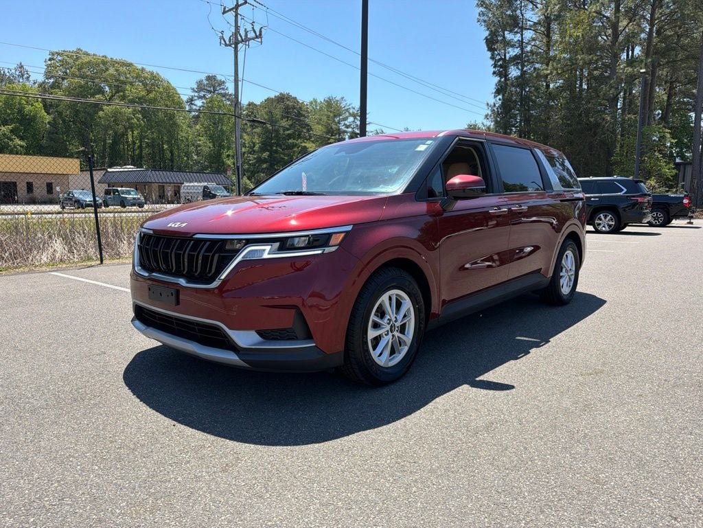 2024 Kia Carnival LX