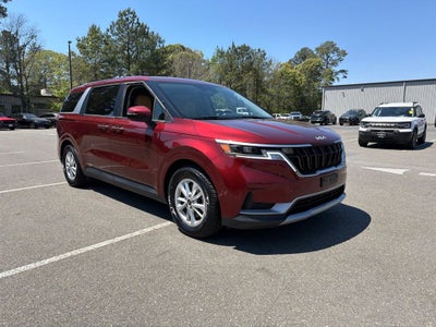 2024 Kia Carnival LX