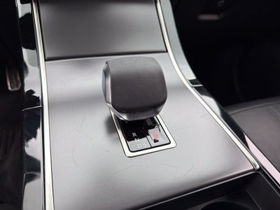 2025 Land Rover Range Rover Velar Dynamic SE