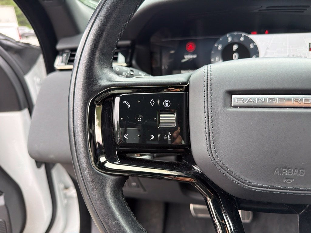2025 Land Rover Range Rover Velar Dynamic SE