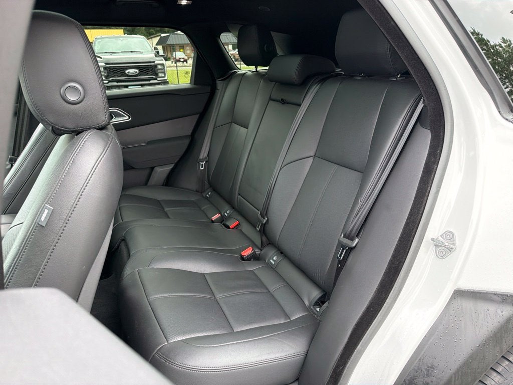2025 Land Rover Range Rover Velar Dynamic SE